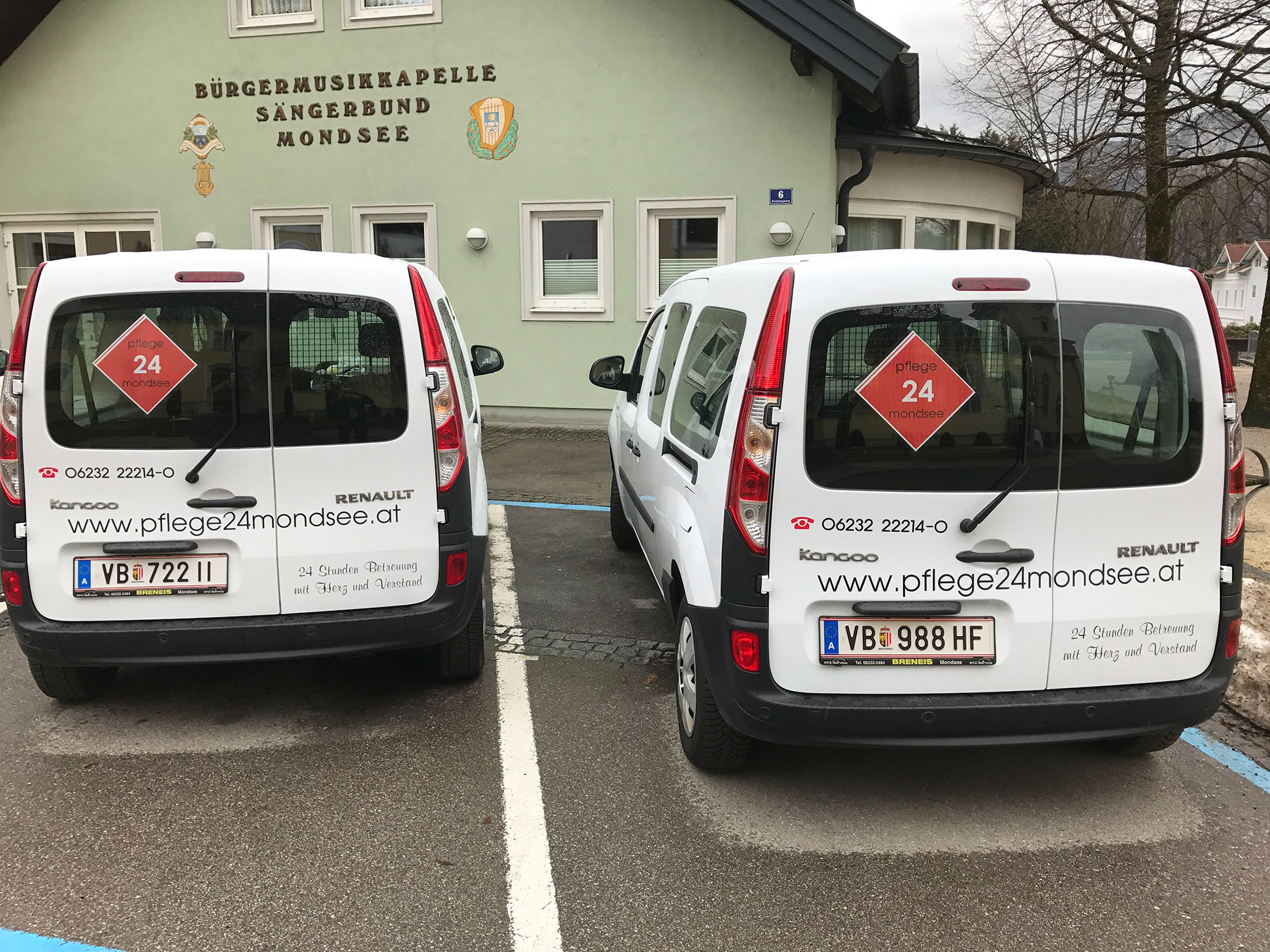 Unser qualifiziertes Team von pflege24mondsee für Ihre zuverlässige 24-Stunde-Betreuung Unser qualifiziertes Team von pflege24mondsee für Ihre zuverlässige 24-Stunde-Betreuung